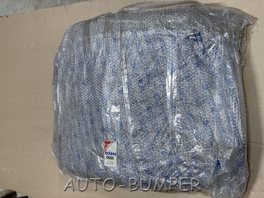 Iveco Stralis Брызговик передний левый 504090866